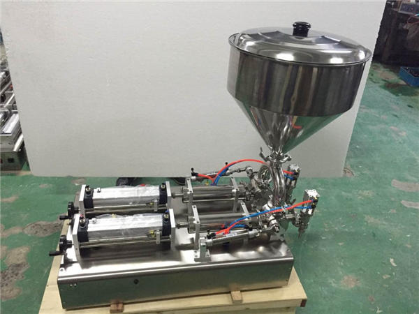 Широко використовувана машина для наповнення варення з полуницею з подвійними головками 